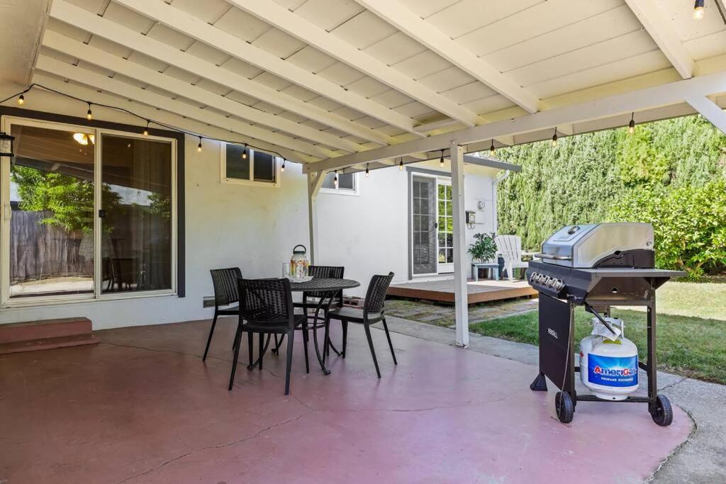 Trinity Escape Entire Home Near Lodi Lake Εξωτερικό φωτογραφία